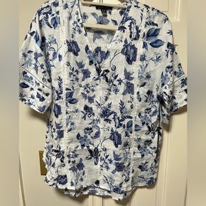 Saks Fifth Avenue white & blue garden floral linen cotton blouse   NWT